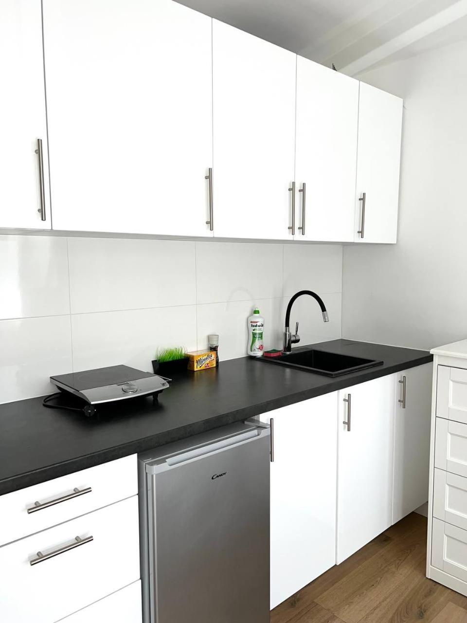 Quiet Apartment Near The Park, Metro, Centre, Wi-Fi - By Hik Apartments وارسو المظهر الخارجي الصورة