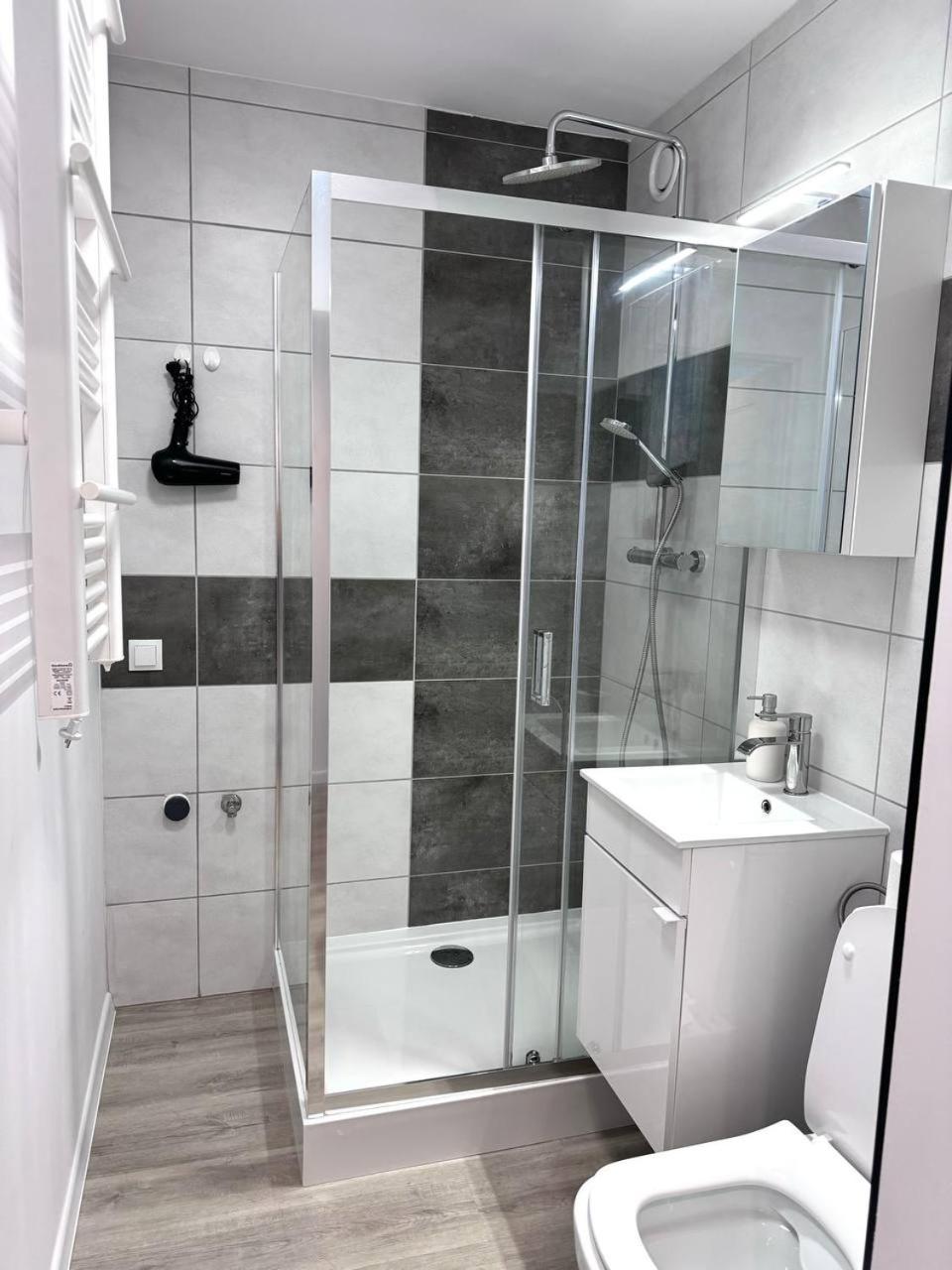 Quiet Apartment Near The Park, Metro, Centre, Wi-Fi - By Hik Apartments وارسو المظهر الخارجي الصورة