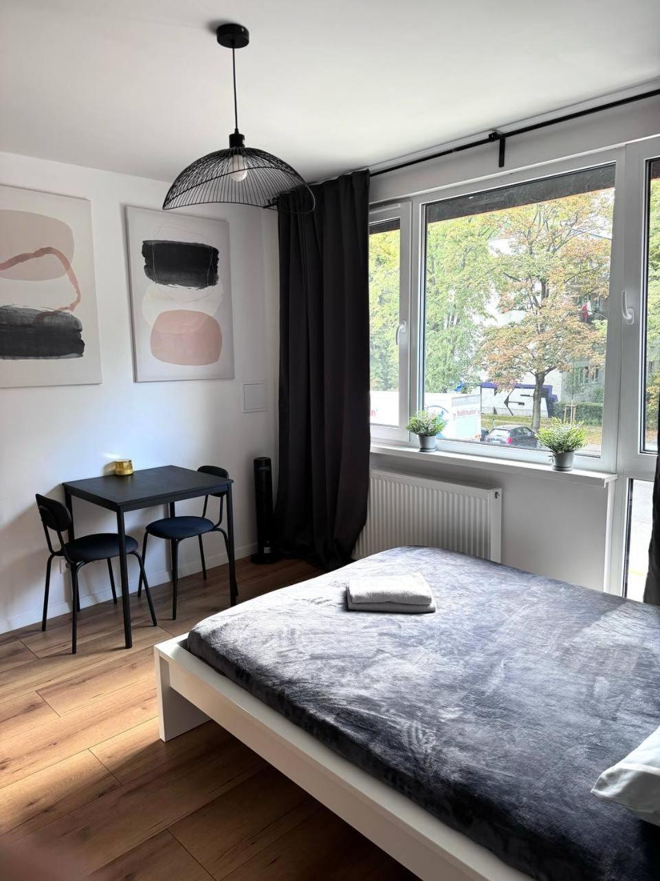 Quiet Apartment Near The Park, Metro, Centre, Wi-Fi - By Hik Apartments وارسو المظهر الخارجي الصورة